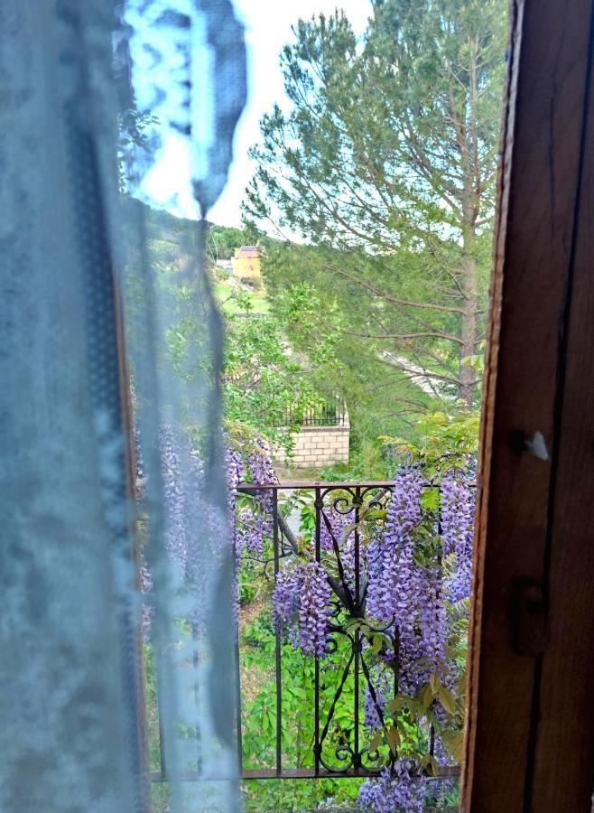 Penzion Ai Limiti • 67 • Stonehouse Palombaro Exteriér fotografie