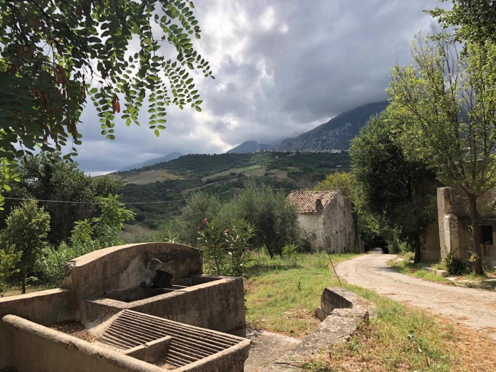 Penzion Ai Limiti • 67 • Stonehouse Palombaro Exteriér fotografie